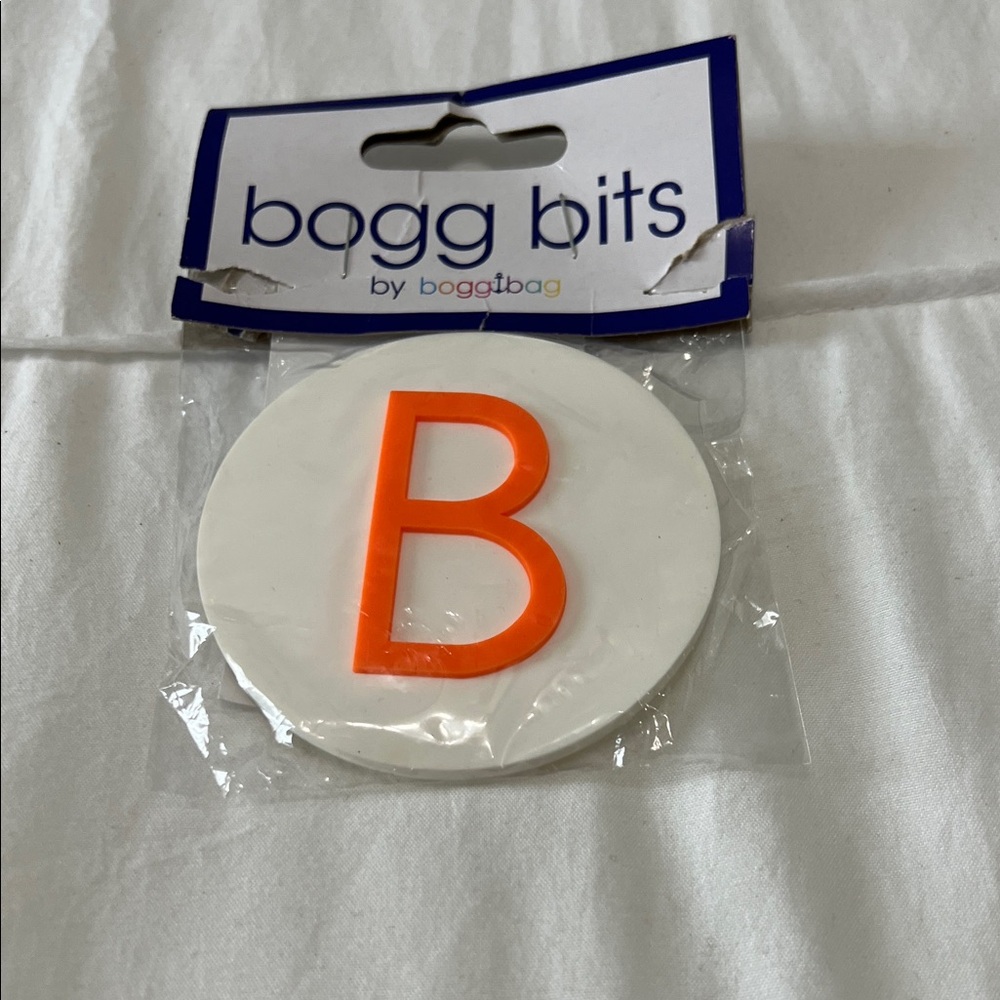 BOGG BAG Bogg Bits “B” White and Orange Accessory NWT